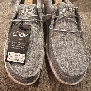 HEY DUDE Wally L Linen iron 10